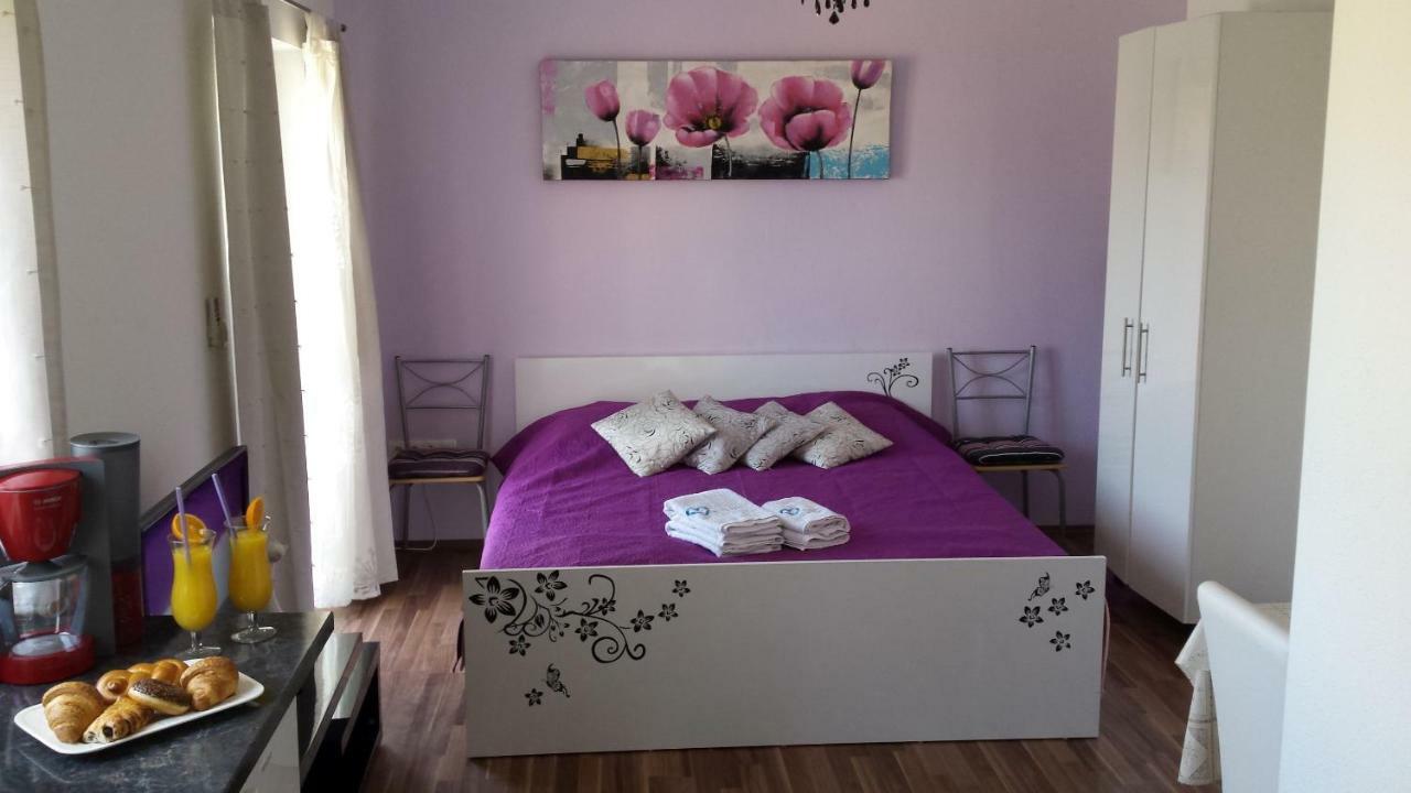Apartments Lavanda Biograd Na Moru Extérieur photo