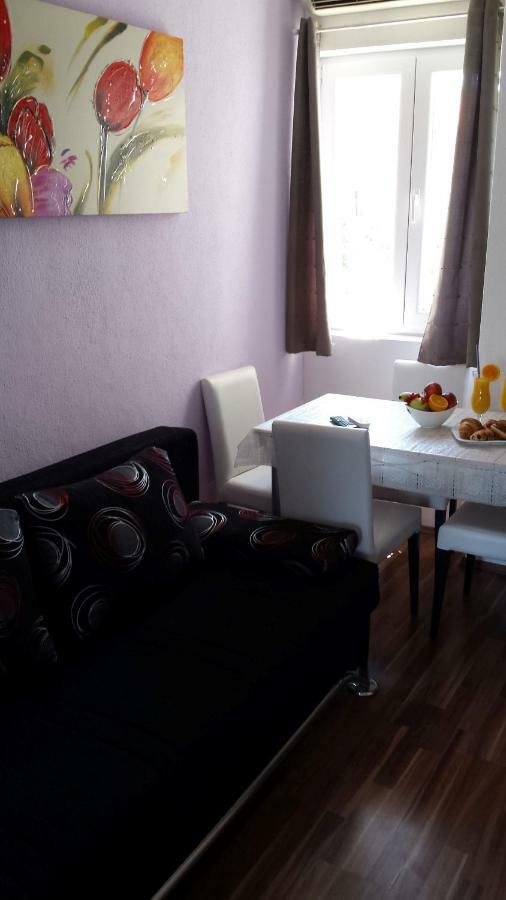 Apartments Lavanda Biograd Na Moru Extérieur photo