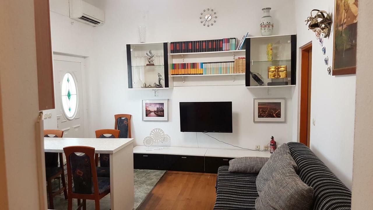 Apartments Lavanda Biograd Na Moru Extérieur photo
